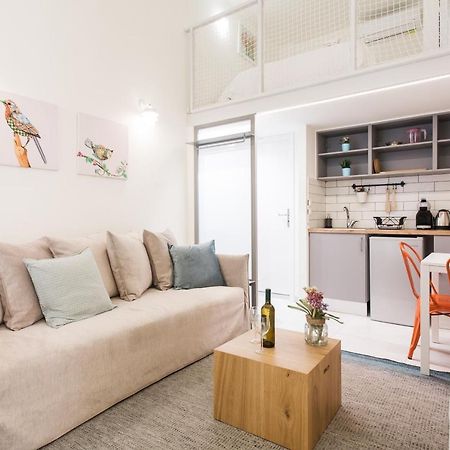Relax In This Funky Loft Next To Metro! Athen Eksteriør billede